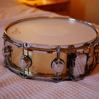 DW Collector's Series Snare Drum 2002 - Polished Brass w/ video image 2