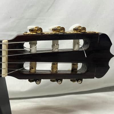 Alvarez Regent 4103 Classical Acoustic Guitar image 7