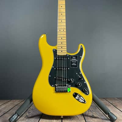 Fender Player II Modified Stratocaster, Maple Fingerboard, Sunshine Yellow image 3