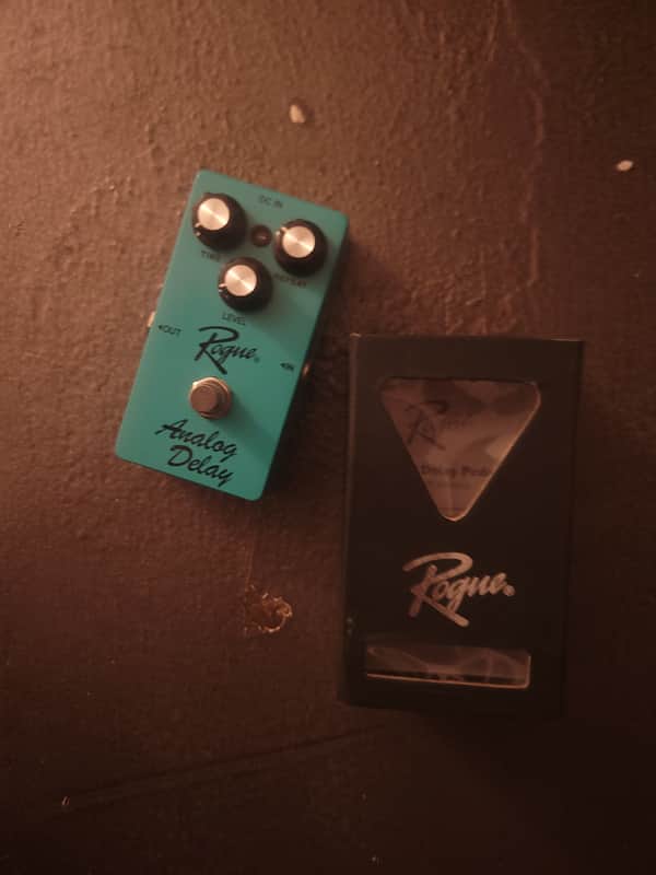 Rogue Analog Delay 2010s - Blue image 1