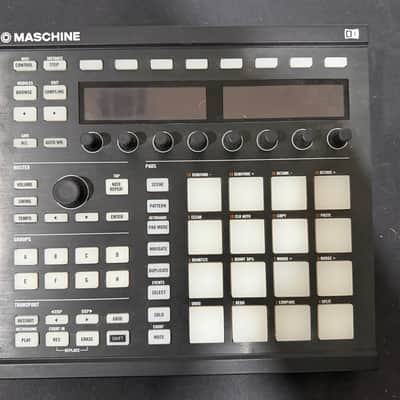 Native Instruments Maschine MKII 2010s - Black image 5