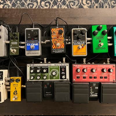Fully-Loaded Guitar Pedalboard image 1