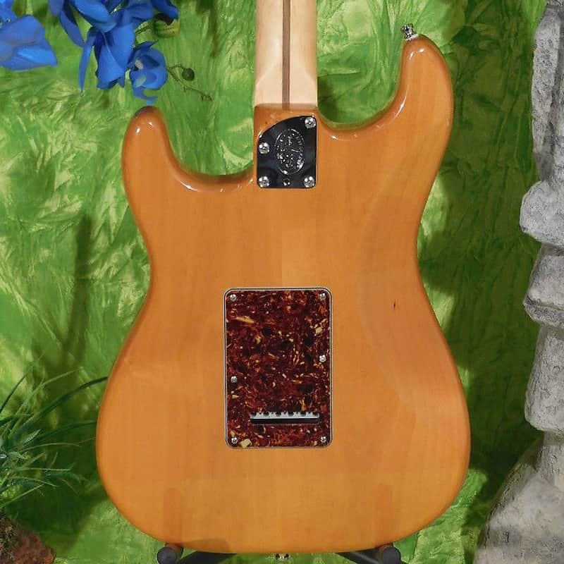 Fender American Deluxe Stratocaster 2011 - 2016 image 6