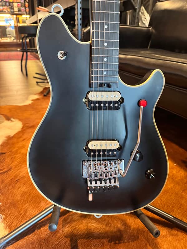 EVH MIJ Series EVH Signature Wolfgang
