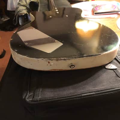 Vintage 1964 Silvertone Danelectro 1440L Bass Guitar, White & Black image 16