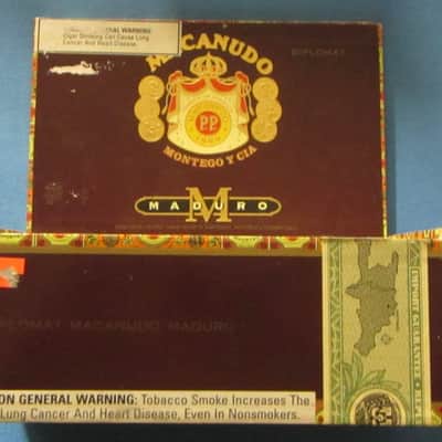 Macanudo Cigar box for build 2000's - Glossy brown image 7