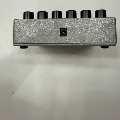Electro Harmonix Holy Stain Reverb Pitch Shifter Tremolo EHX Guitar Effect Pedal image 6