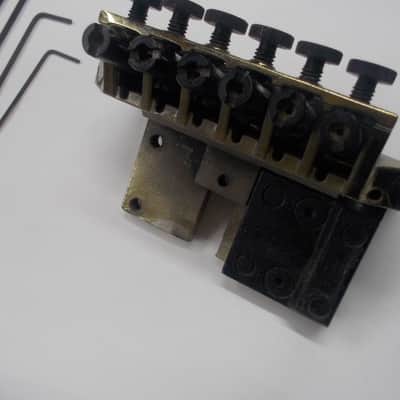 80's Kahler USA Spyder 2720 Spyder Floyd Rose Fulcrum RH tremolo bridge Rare Gold and Black image 10