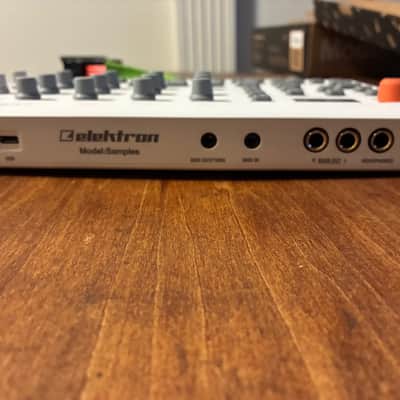 Elektron Model:Samples 2019 - 2020 - White image 3