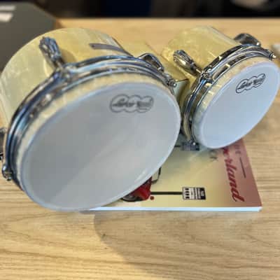 Slingerland Radio King Bongos 1940s in White Pearl image 3