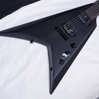 WASHBURN Parallaxe V26 electric guitar NEW Carbon Black with Gig Bag - V 26 image 3