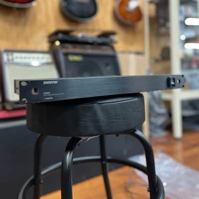 USED Shure UA845-SWB 5-Way Wideband UHF Antenna Splitter/Power Distribution System image 3