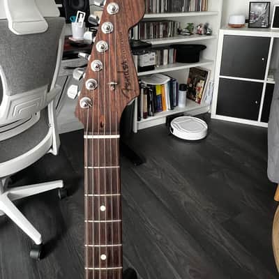 Fender Limited Edition American Professional Stratocaster HSS Shawbucker with Rosewood Neck 2019 Rose Gold image 5