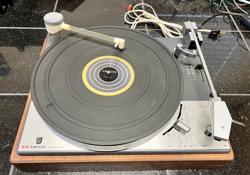 Lenco B55 Turntable w/ Original Lenco Clean L Cleaning Arm & Philips 400 Cartridge; Serviced image 1