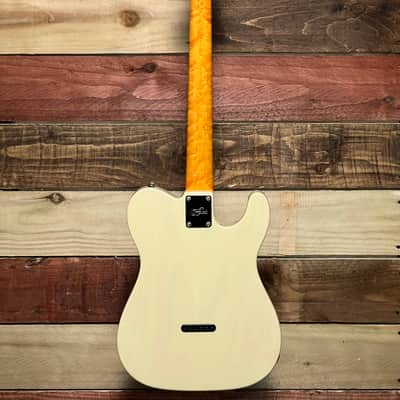 G&L Tribute Series ASAT Classic Bluesboy Semi-Hollow Blonde Left-Handed image 10