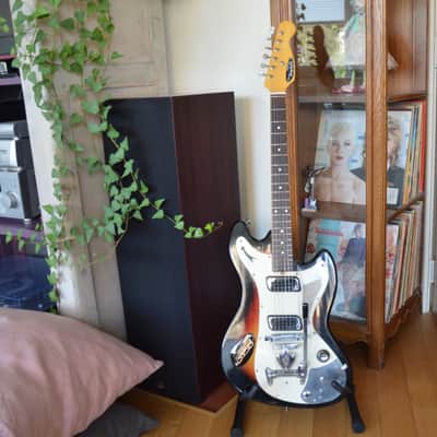 superb and very rare solid body style jaguar mid 60 'in good condition for its age +gigbag Gibson image 2
