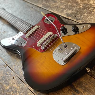 Fender Japan Jaguar 1966 Reissue P-Serial CIJ 1999-02 Alder Three Tone Sunburst image 2