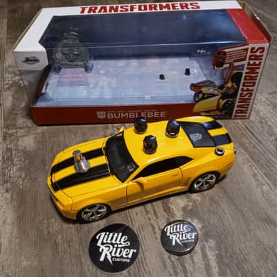 Bumblebee image 8
