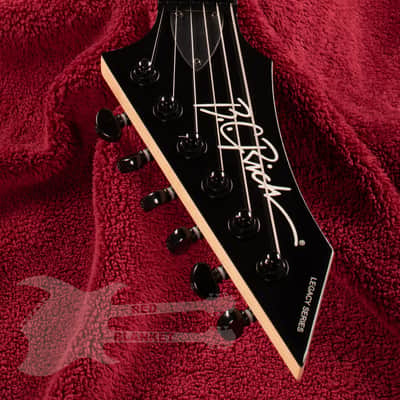 B.C. Rich Gunslinger Retro II with Floyd Rose - White image 4