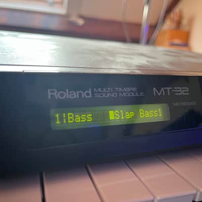 Roland MT-32 Multi-Timbral Synthesizer Module 1987 - 1992 - Black image 2