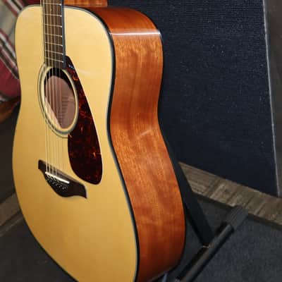 Yamaha FG700S Dreadnought Acoustic Guitar, Natural, 6-String image 12