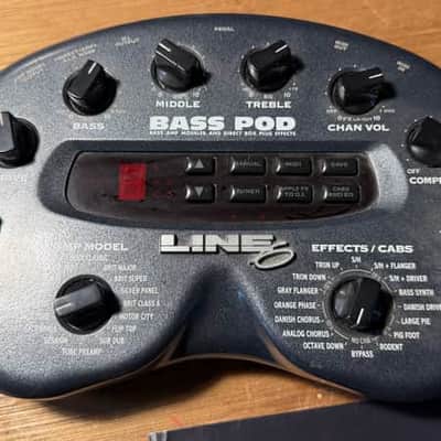 Line 6 Bass POD Multi-Effect and Amp Modeler image 1