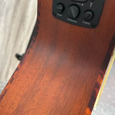 Fender CC-60SCE Concert Acoustic-Electric Guitar 2022 - Natural image 7
