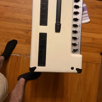 EVH 5150 Iconic Series 2-Channel 60-Watt 2x12" Guitar Combo 2023 - Present - Ivory image 2