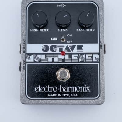 Electro-Harmonix Octave Multiplexer Analog Sub-Octave Generator (XO) 2007 - 2021 - Silver / Black image 4