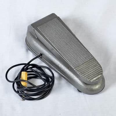 Vintage Schaller Volume Pedal – Late 1950s / Early 1960s – Original Hardwired Cable – Collector Grade image 4