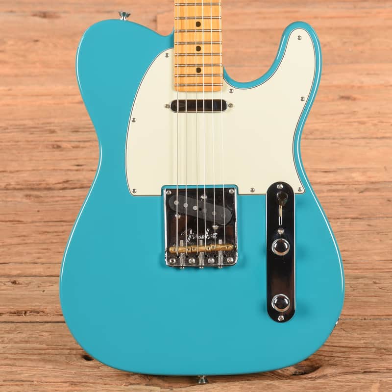 Fender American Professional II Telecaster Miami Blue 2021