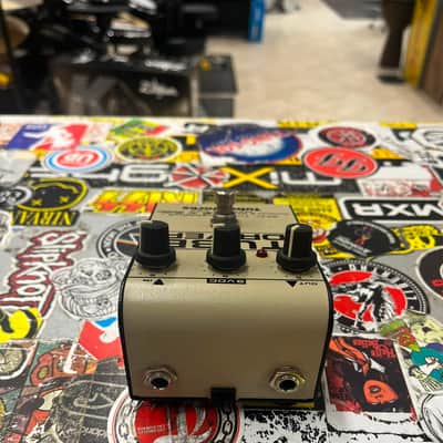 Tube Works 910 Tube Driver (3-Knob) 1993 - 1998 - Cream image 3