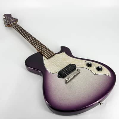 2021 Novo Solus M1 – Grape Jelly Sparkle Burst image 1