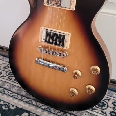 Gibson Les Paul Tribute Satin Tobacco Burst image 2