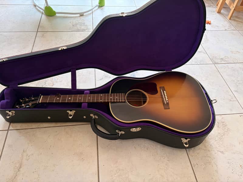 Gibson Custom Shop Historic 1942 Banner J-45 2020 - Present - Vintage Sunburst