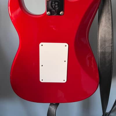 Fender Richie Sambora Signature Standard Stratocaster 1994 - 1998 - Crimson Red Metallic image 5