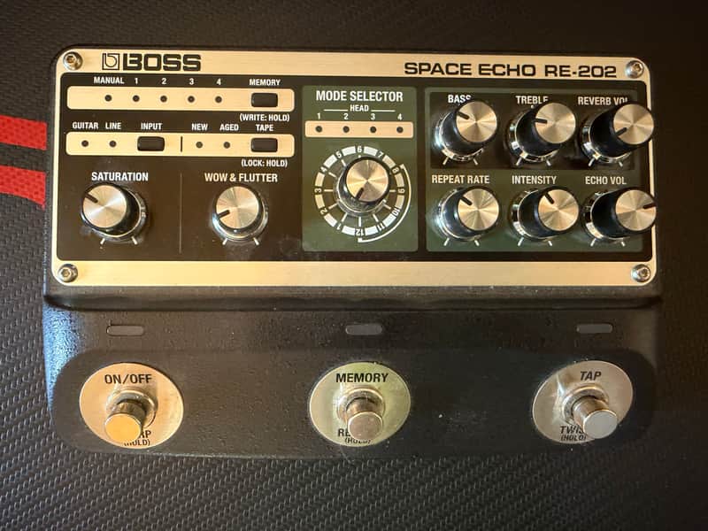 Boss RE-202 Space Echo