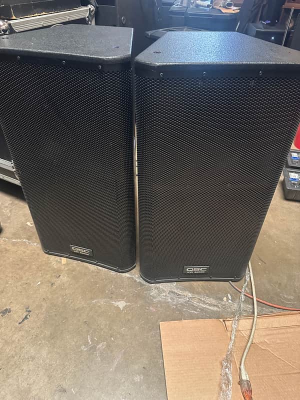 QSC KW152 2-Way 1000-Watt 15" Active Loudspeaker