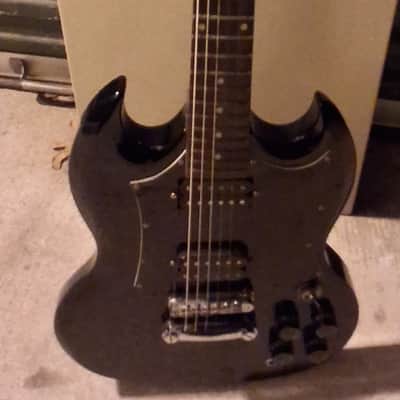 Epiphone G-310 SG Ebony w Gig Bag Older Model image 8
