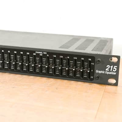 dbx 215 Dual Channel 15-Band Graphic Equalizer CG012WV image 2