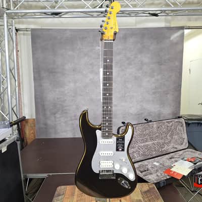Fender American Ultra II Stratocaster HSS with Ebony Fretboard 2024 - Present - Texas Tea 7.9 pounds image 3