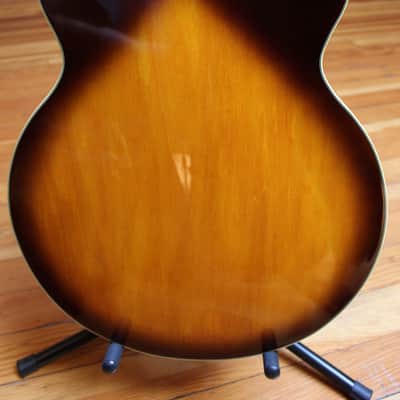 Jay Turser JT-136 Sunburst image 2