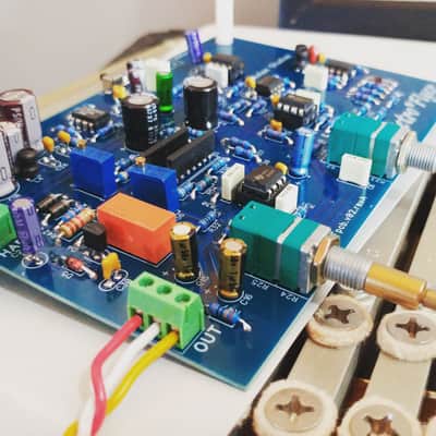 The RetroFlyer - An Active Preamp & Tremolo for Fender Rhodes image 6