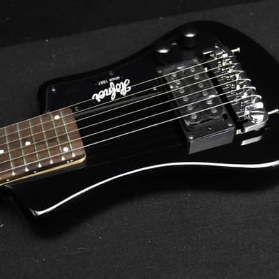 Hofner HCT-SH-BK CT Series Shorty Travel/Mini Electric Guitar Black & Gig Bag image 3