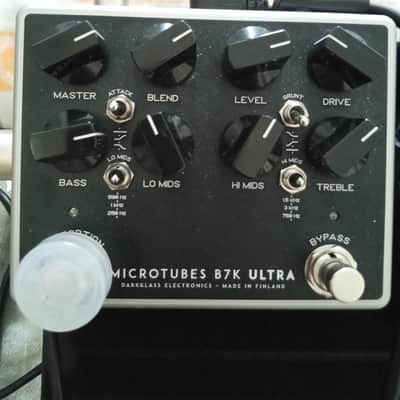 Darkglass Electronics Microtubes B7K Ultra V2 Bass Preamp 2019 - Gold image 2