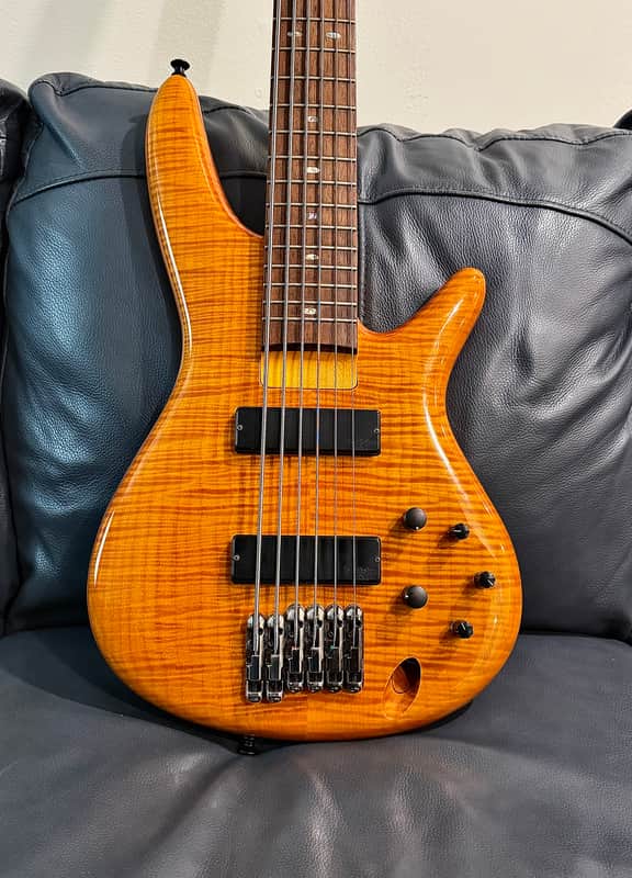 Ibanez GVB36-AM Gerald Veasley Signature Soundgear
