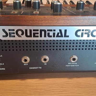 Sequential Prophet 5 Rev3.3 - 120 programs with MIDI and flightcase image 4