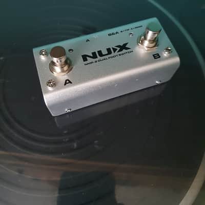 NuX Loop Core Deluxe with NMP-2 Dual Footswitch image 3