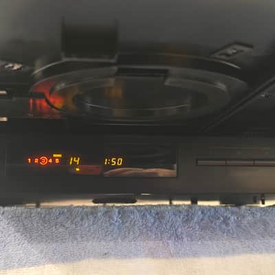Yamaha CDC-501 Natural Sound 5 disc CD carousel May 1995 - Black image 15