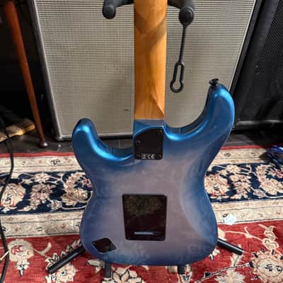 Squier Contemporary Stratocaster Special 2021 - Present - Sky Burst Metallic image 5